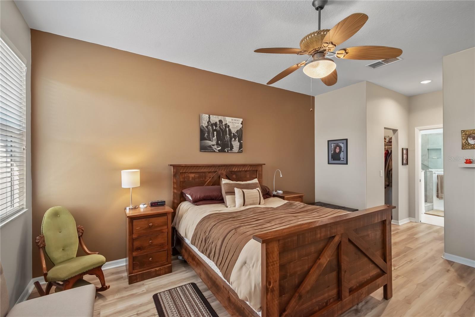 Image 24 of 46 For 9300 90th Street