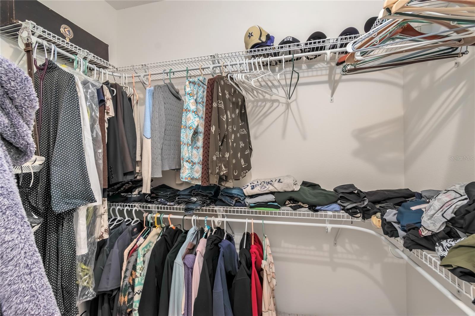 Image 26 of 46 For 9300 90th Street