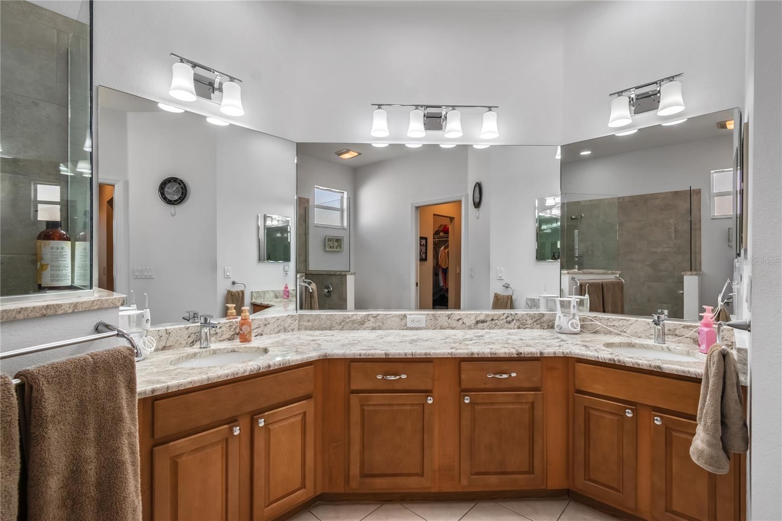 Image 29 of 46 For 9300 90th Street