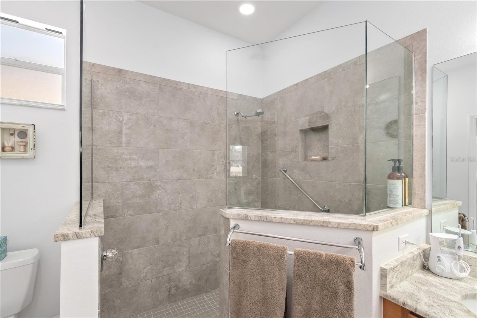 Image 30 of 46 For 9300 90th Street