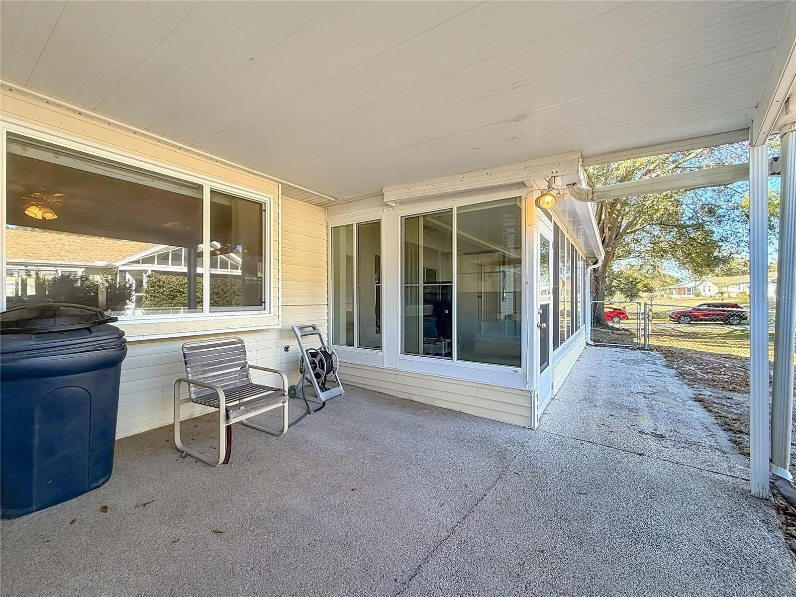 Image 32 of 42 For 8695 116th Street Road