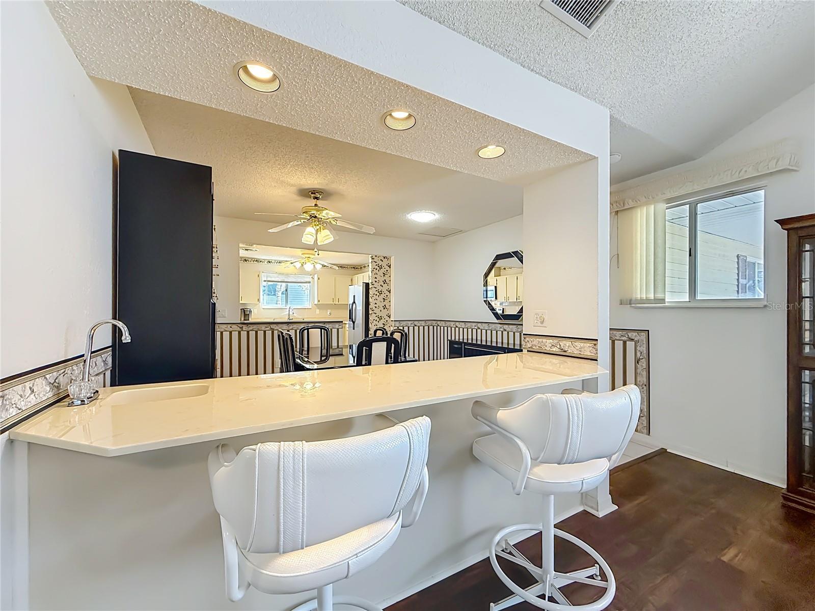 Image 9 of 42 For 8695 116th Street Road