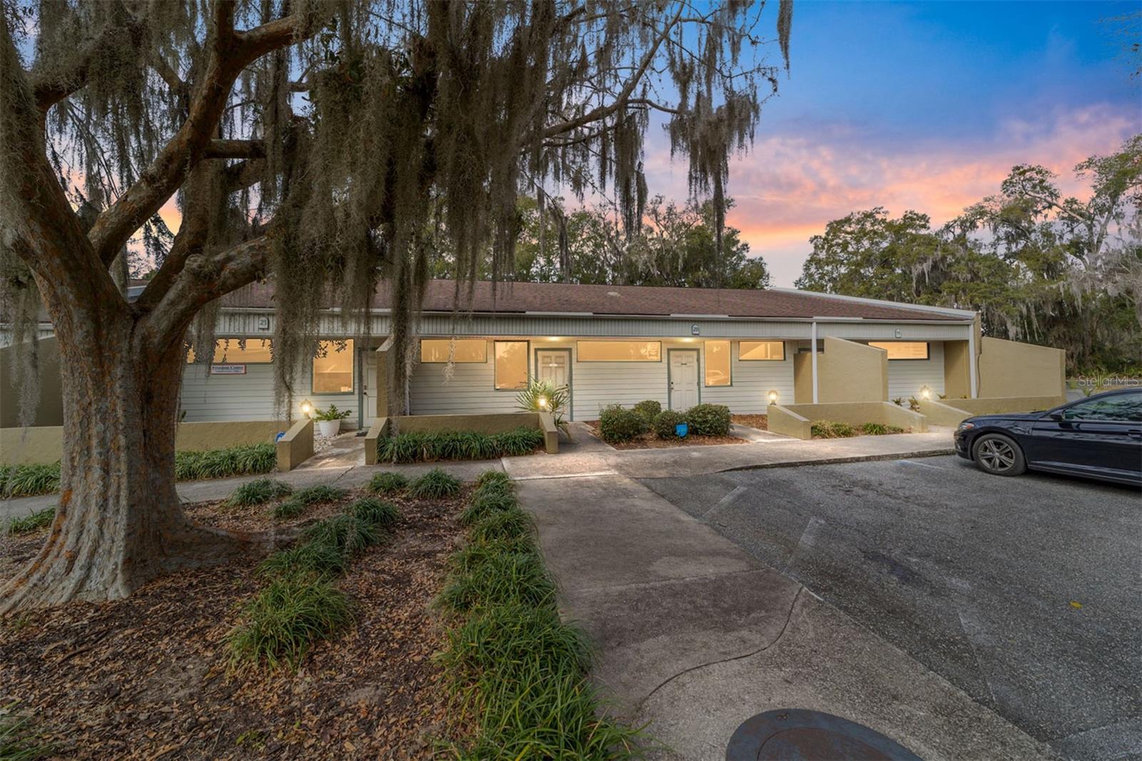 Image 24 of 24 For 2801 College Road 20