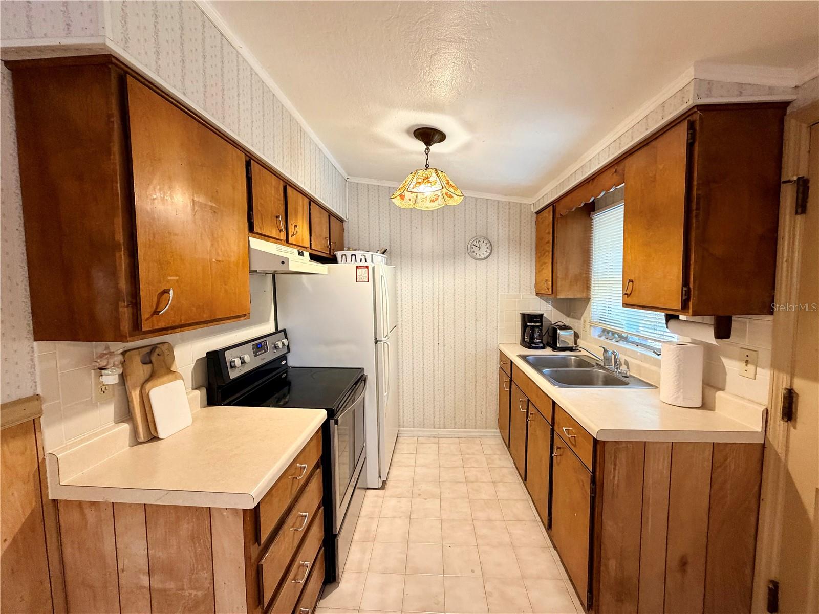 Image 11 of 48 For 5721 Live Oak Drive