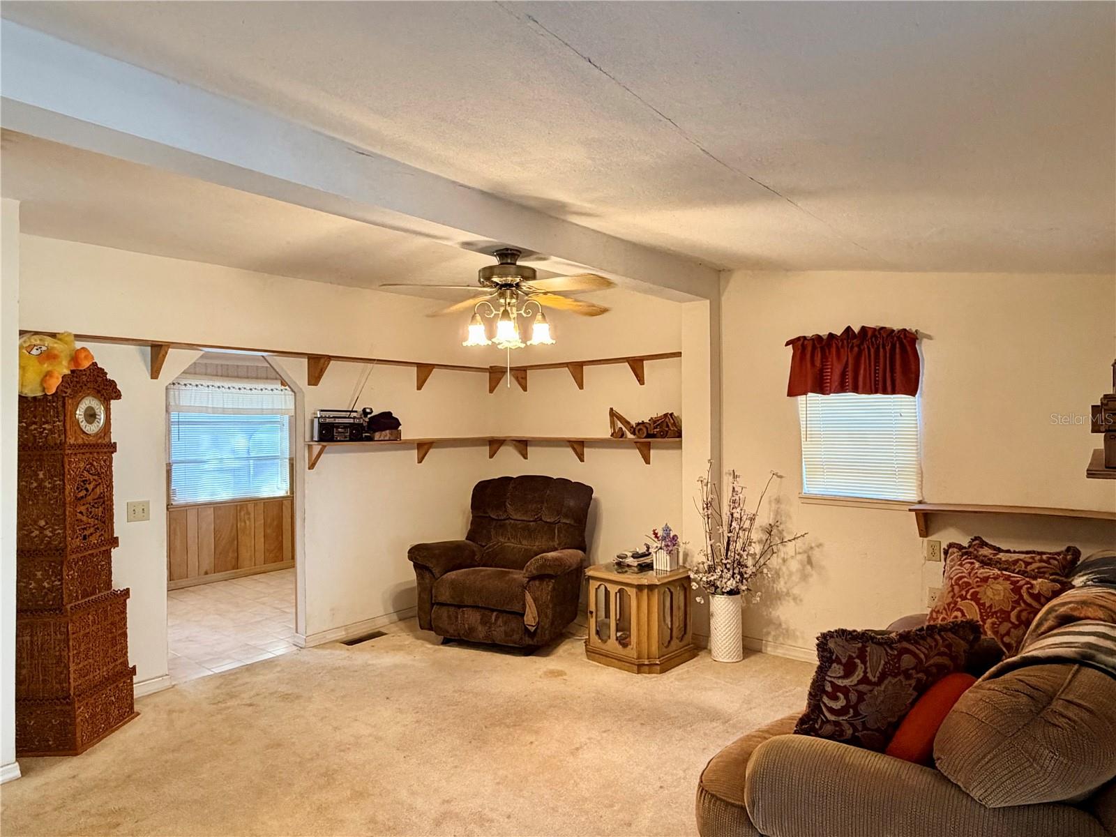 Image 13 of 48 For 5721 Live Oak Drive