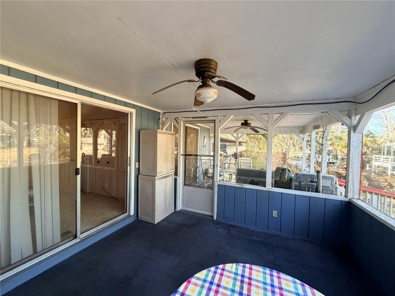 Image 20 of 48 For 5721 Live Oak Drive