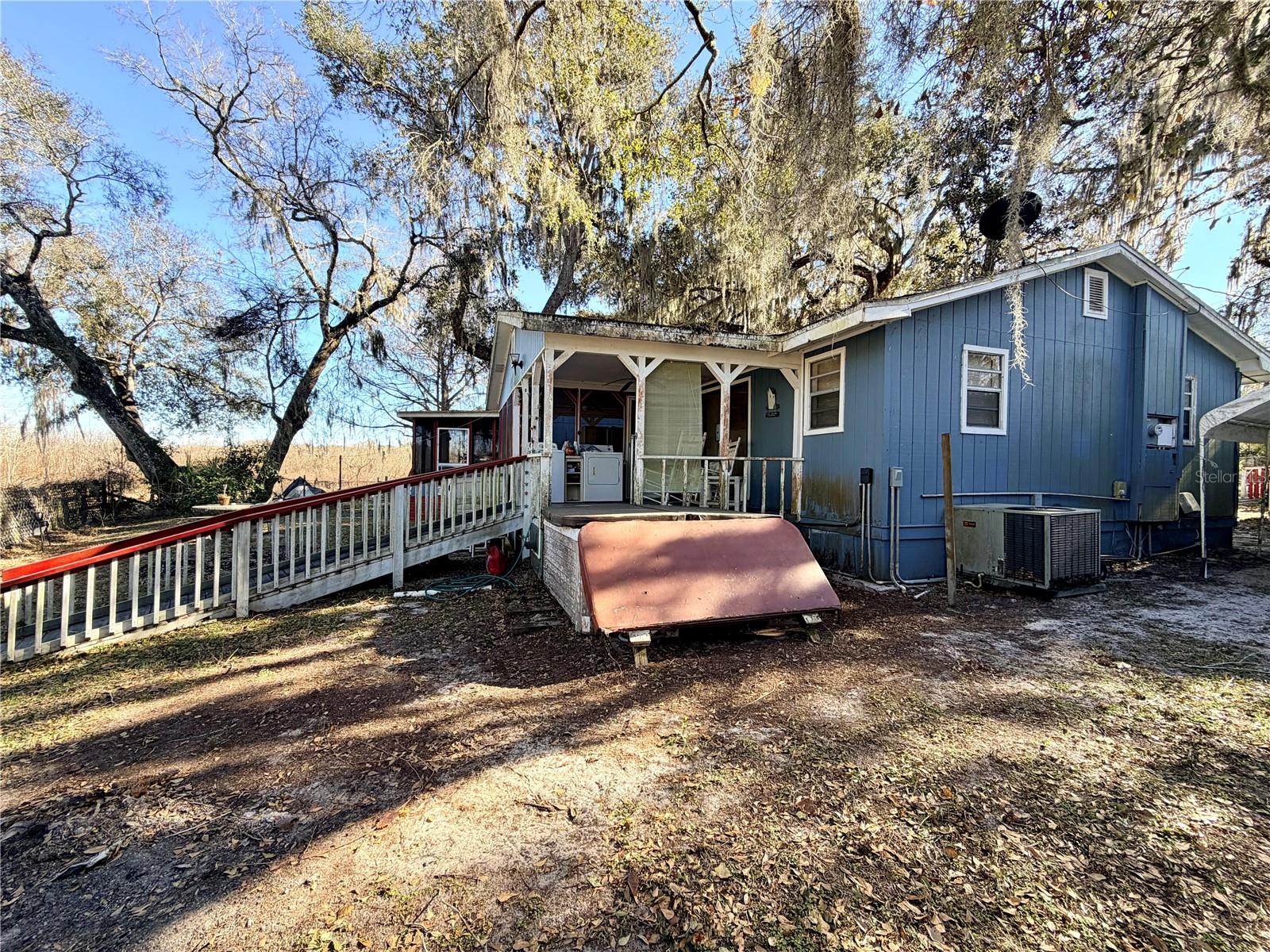 Image 26 of 48 For 5721 Live Oak Drive