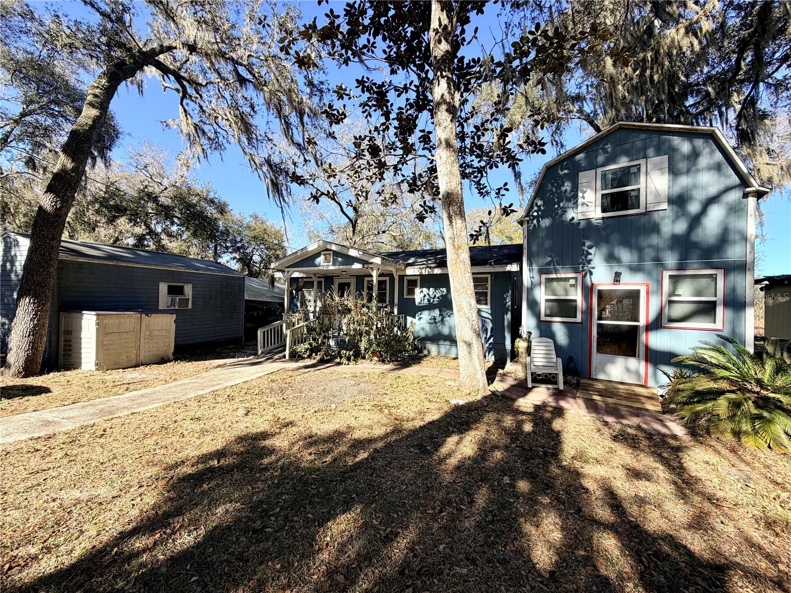 Image 29 of 48 For 5721 Live Oak Drive