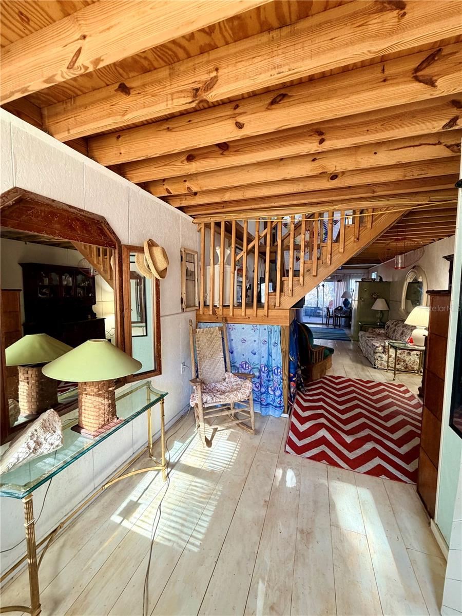 Image 30 of 48 For 5721 Live Oak Drive