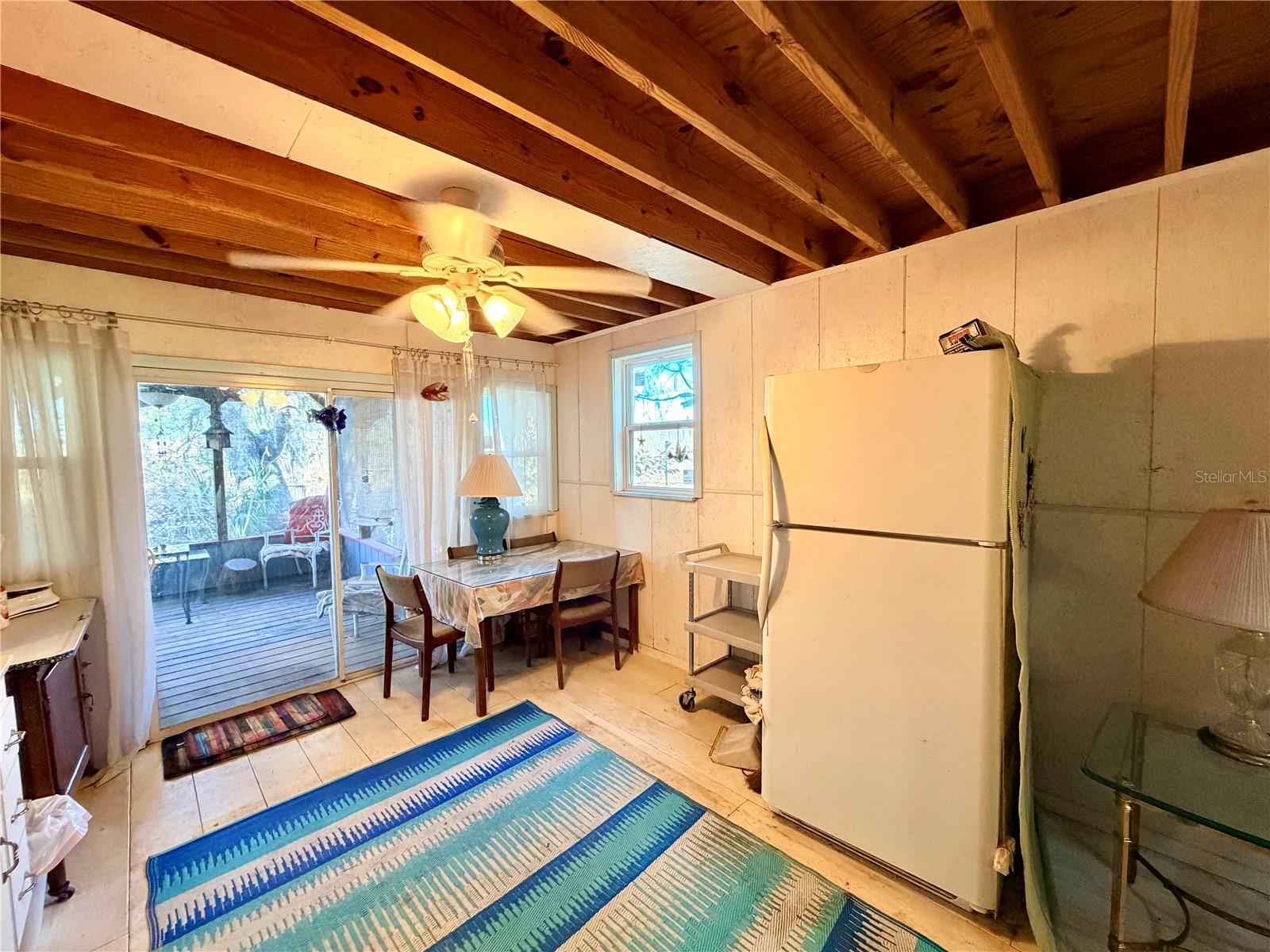 Image 35 of 48 For 5721 Live Oak Drive