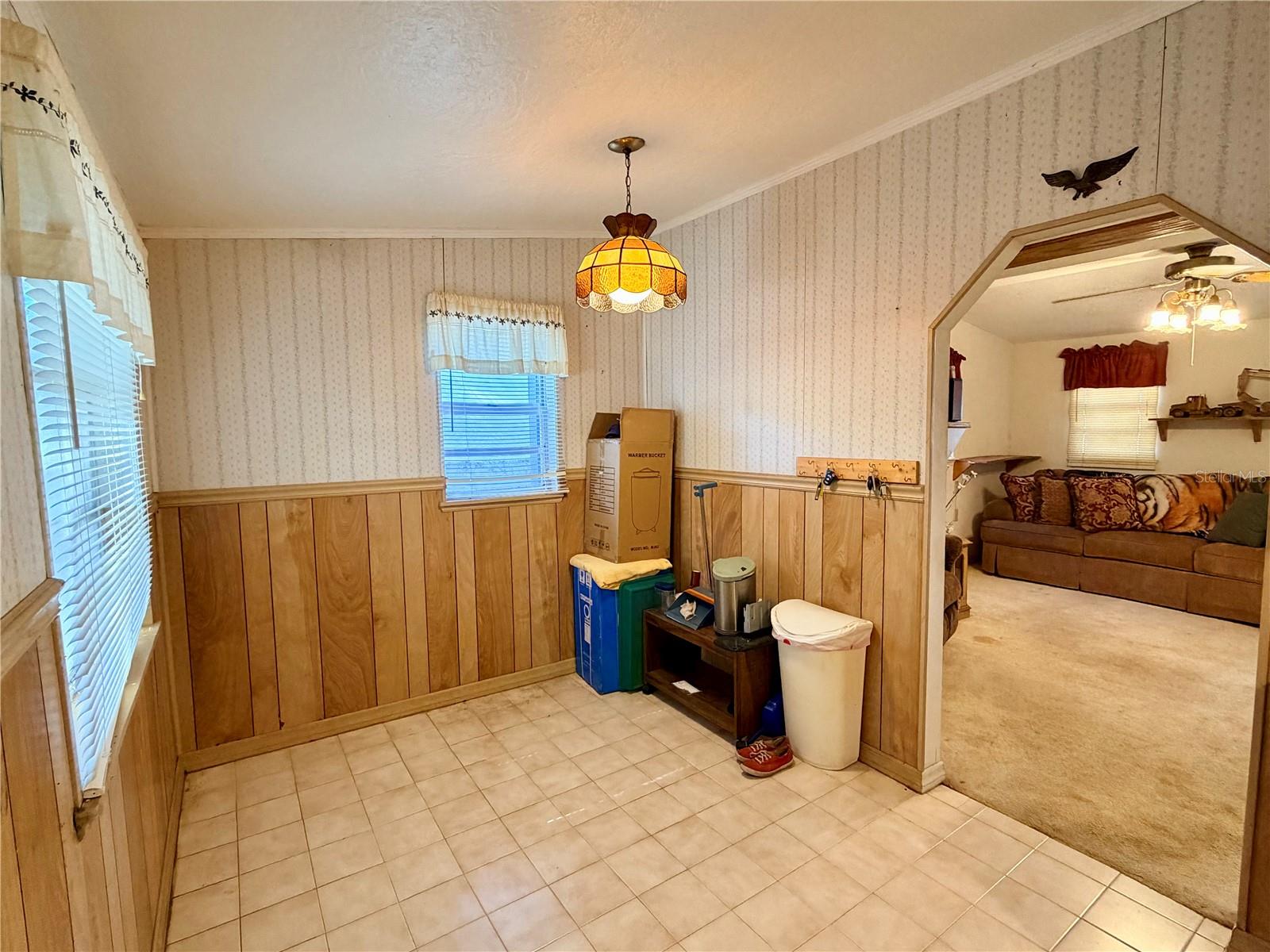 Image 9 of 48 For 5721 Live Oak Drive