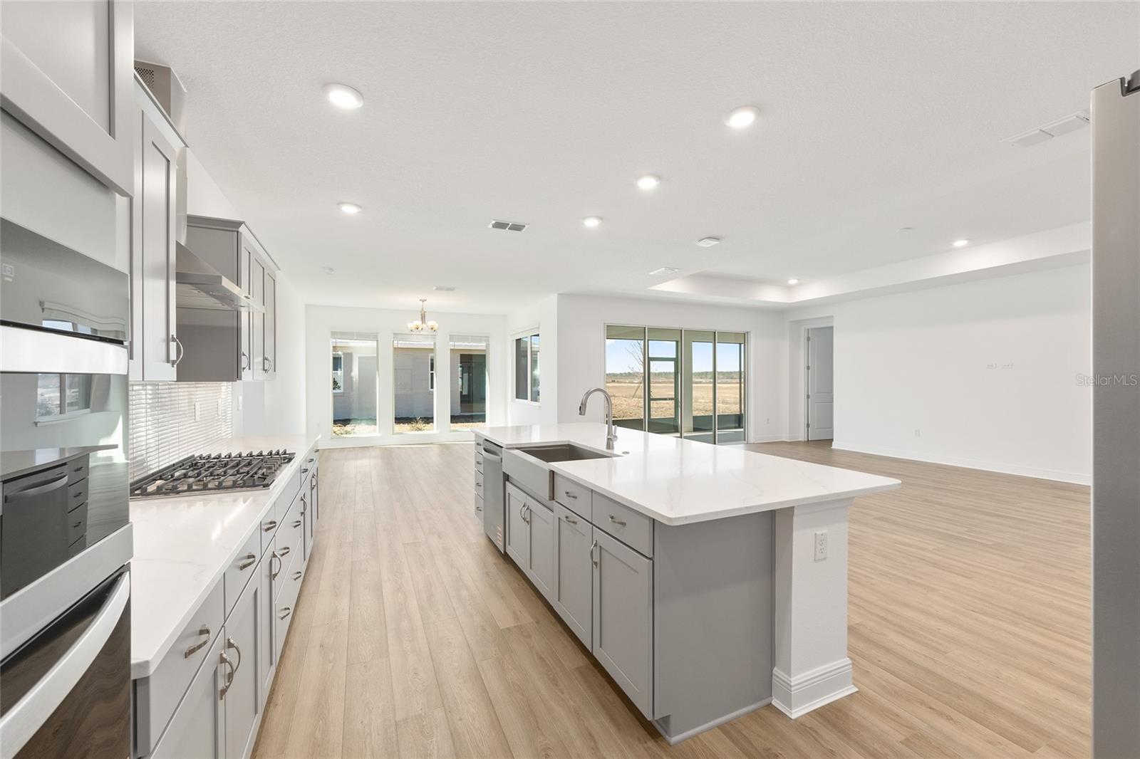 Image 27 of 44 For 8641 99th Circle