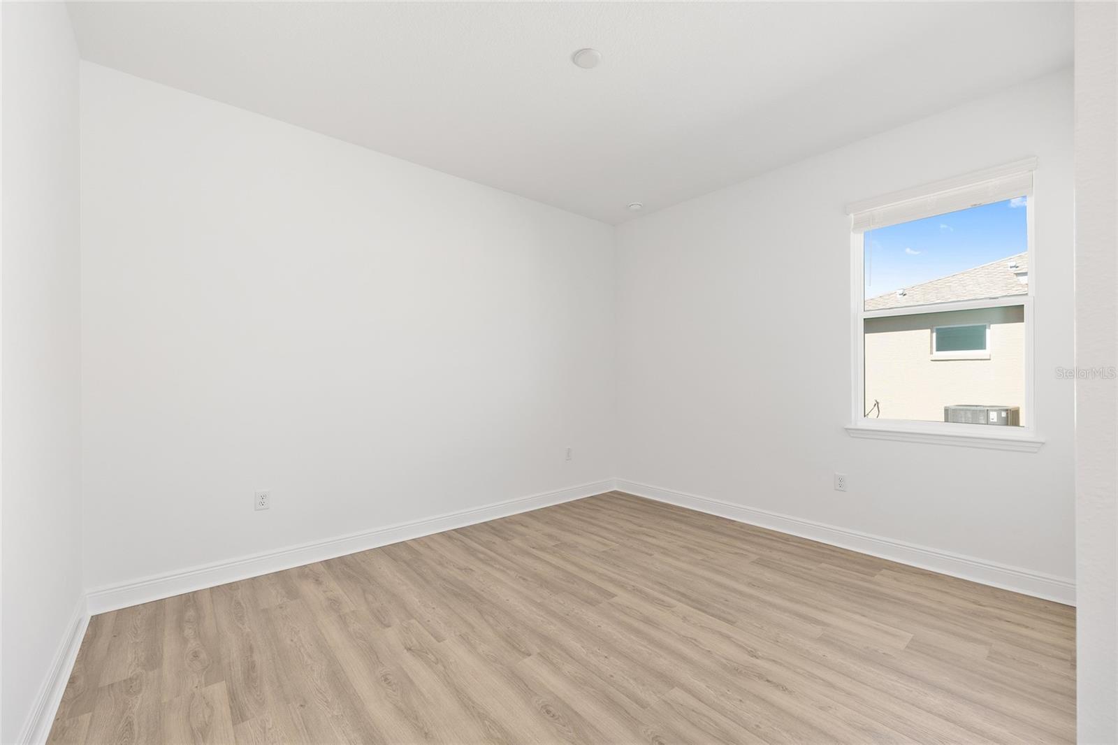 Image 9 of 44 For 8641 99th Circle