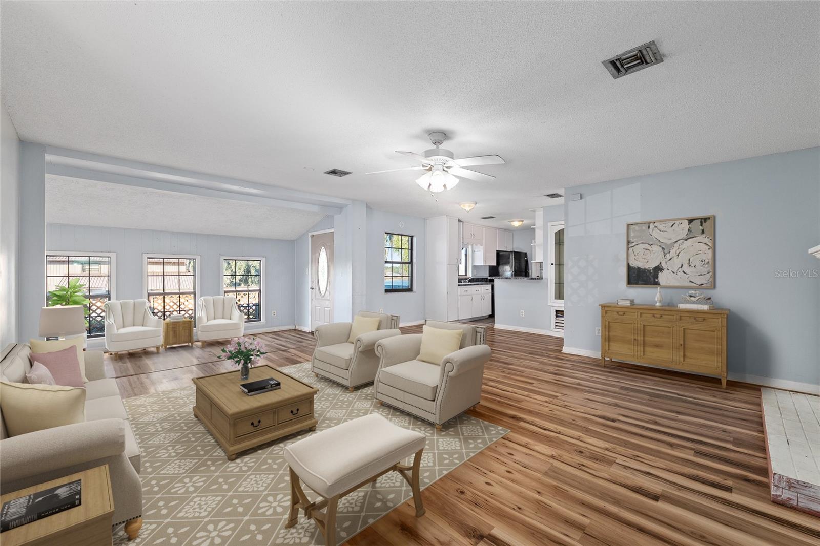 Image 5 of 17 For 10577 101st Avenue Road