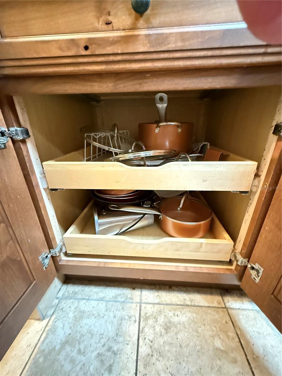 Image 12 of 37 For 3463 18th Place