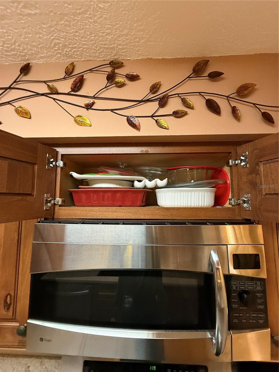 Image 21 of 37 For 3463 18th Place