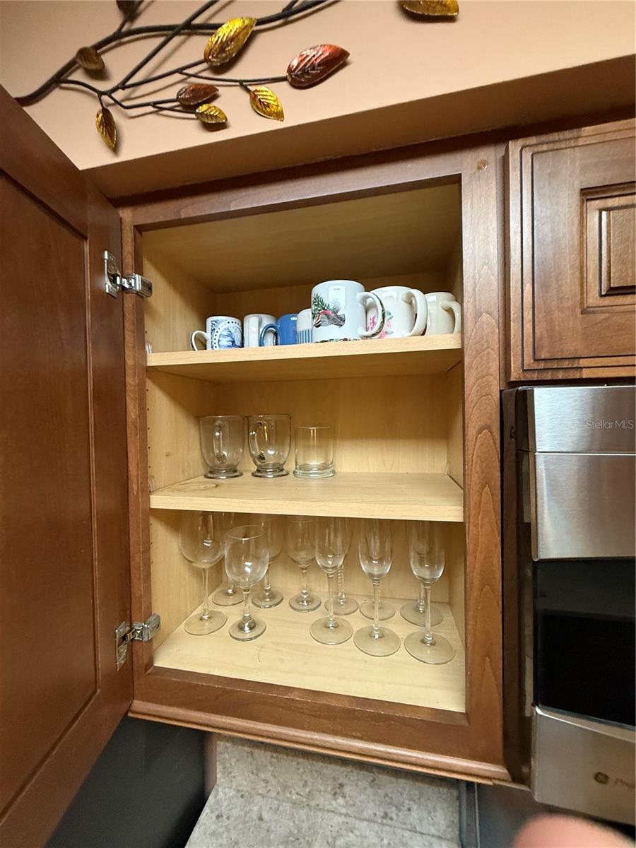 Image 22 of 37 For 3463 18th Place