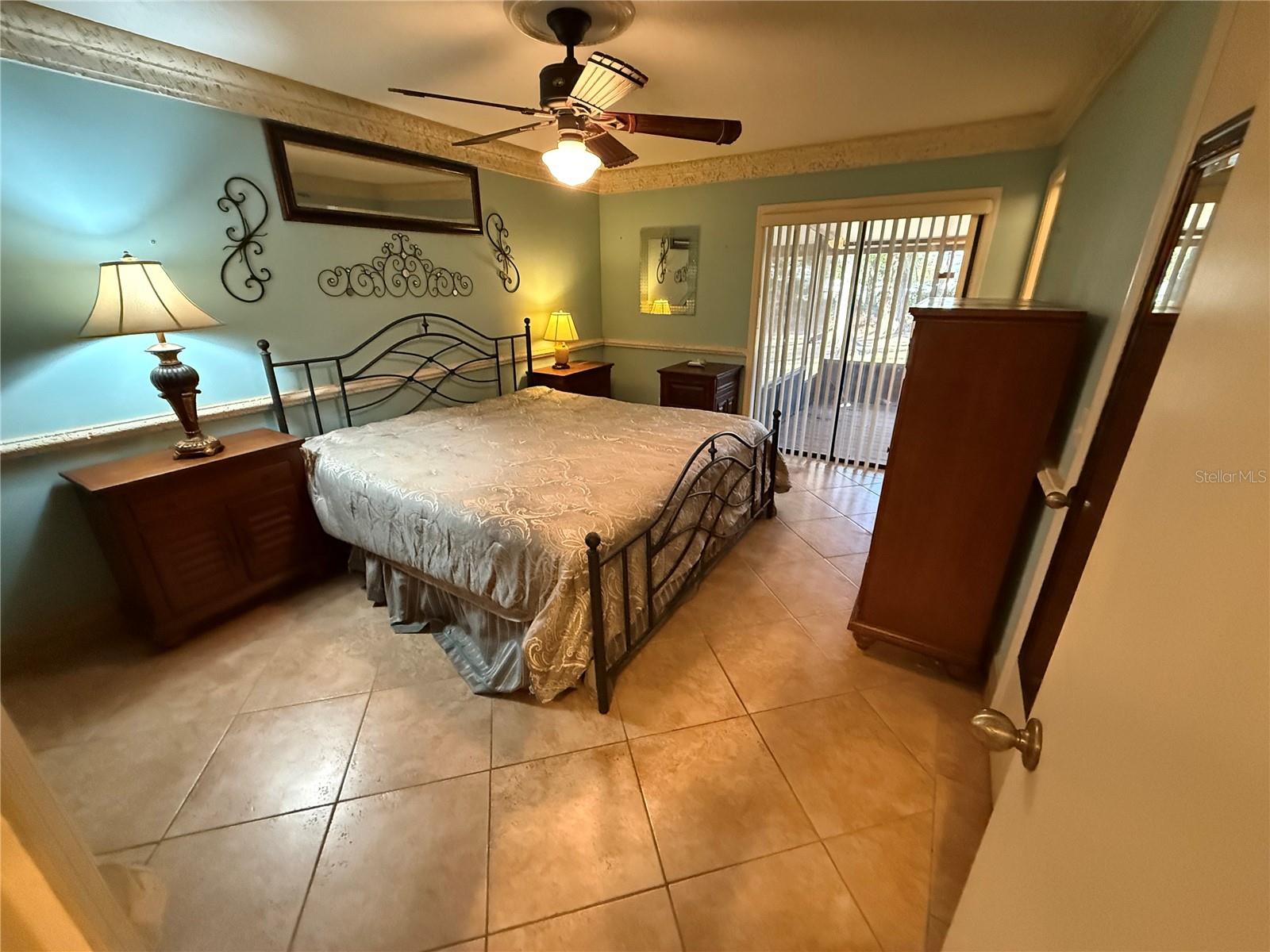 Image 32 of 37 For 3463 18th Place