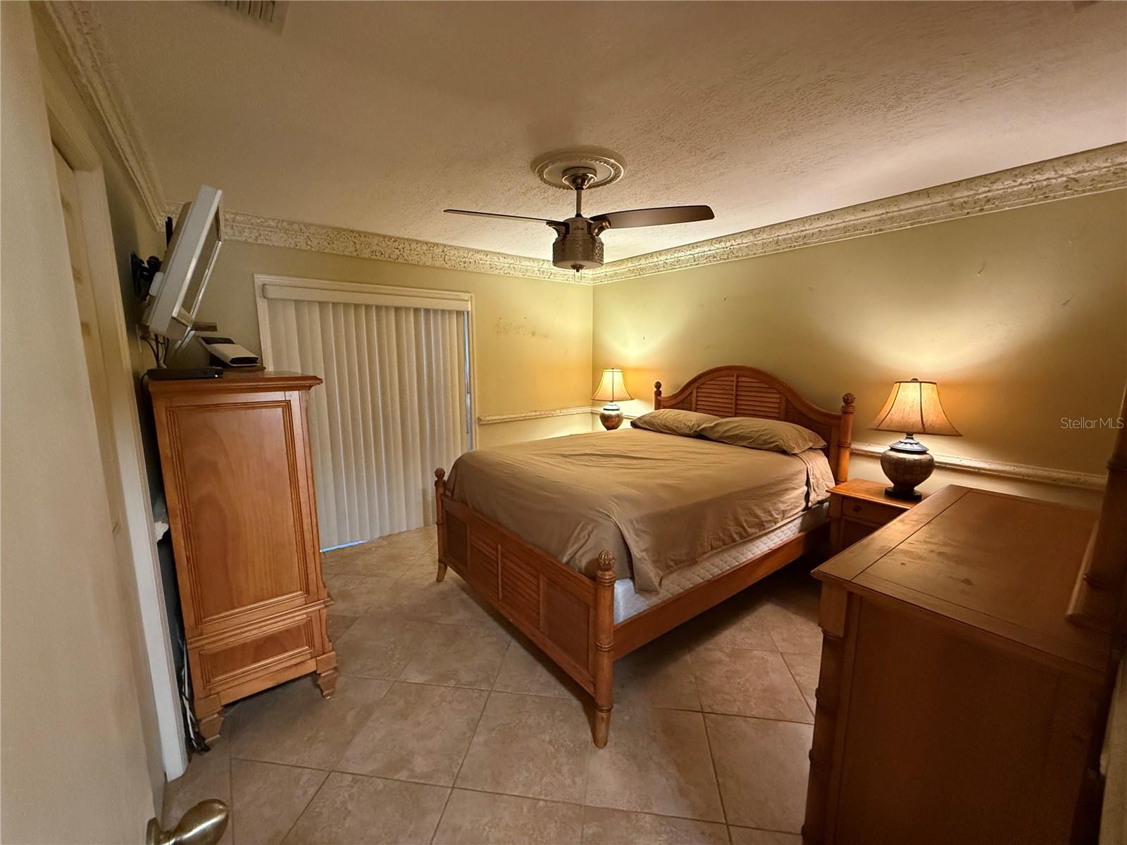 Image 35 of 37 For 3463 18th Place