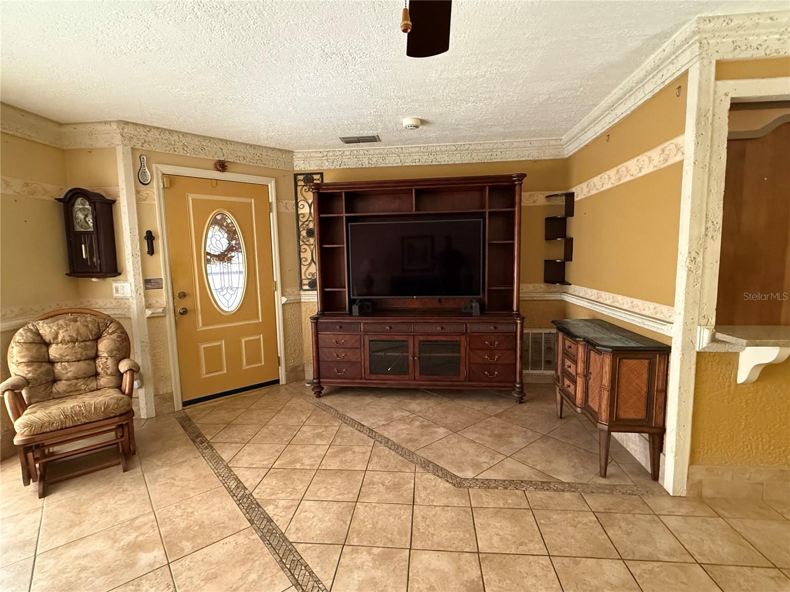 Image 6 of 37 For 3463 18th Place