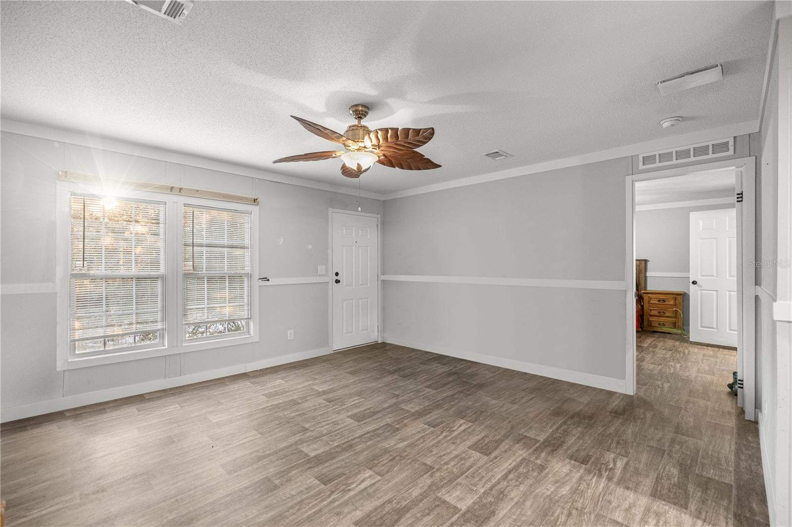 Image 7 of 30 For 4830 121st Avenue