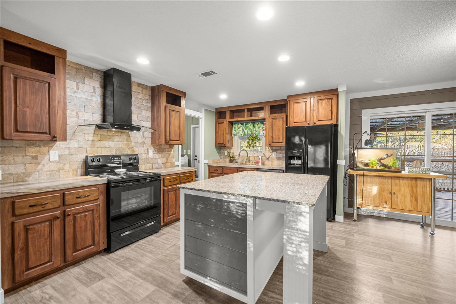 Image 9 of 30 For 4830 121st Avenue