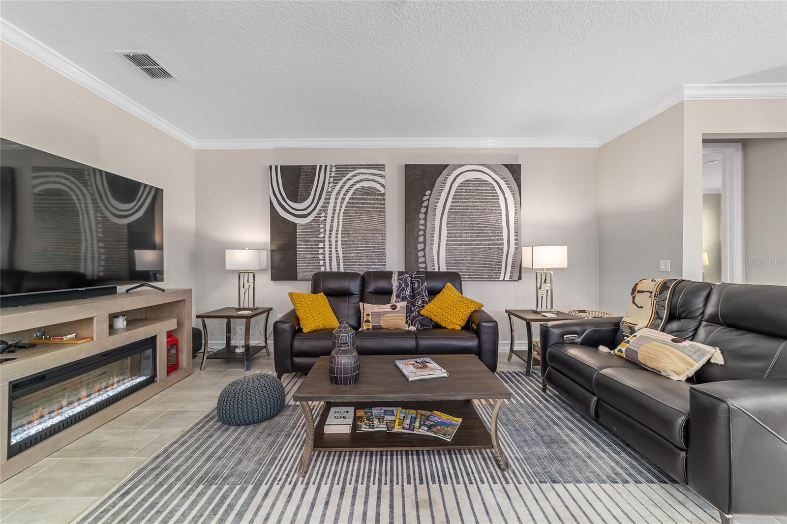 Image 10 of 85 For 3384 54th Court