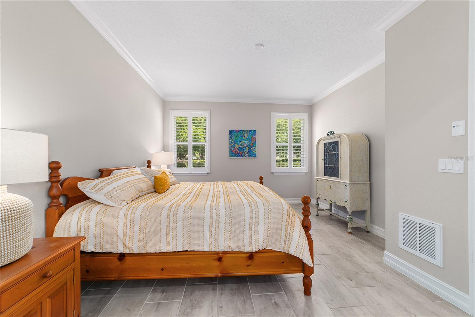 Image 30 of 85 For 3384 54th Court