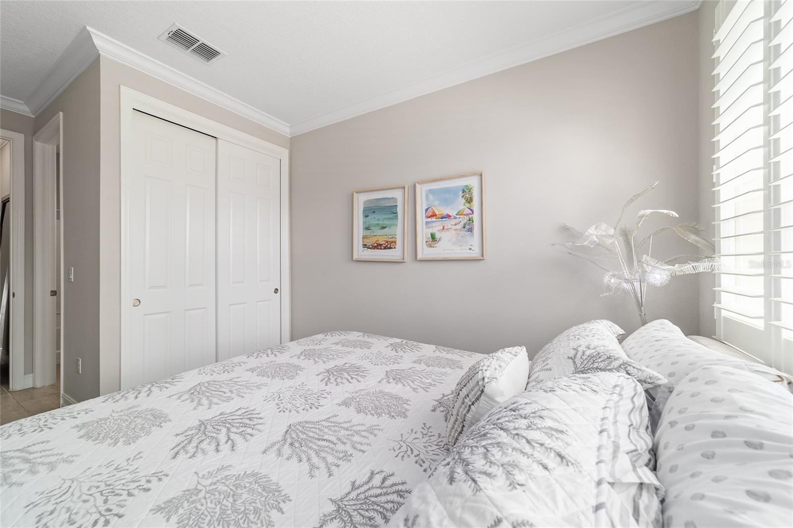 Image 40 of 85 For 3384 54th Court