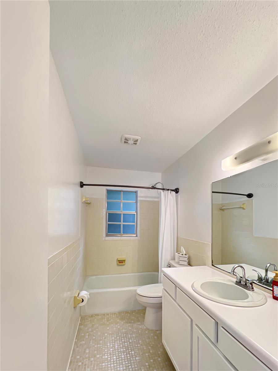 Image 14 of 22 For 723 30th Avenue