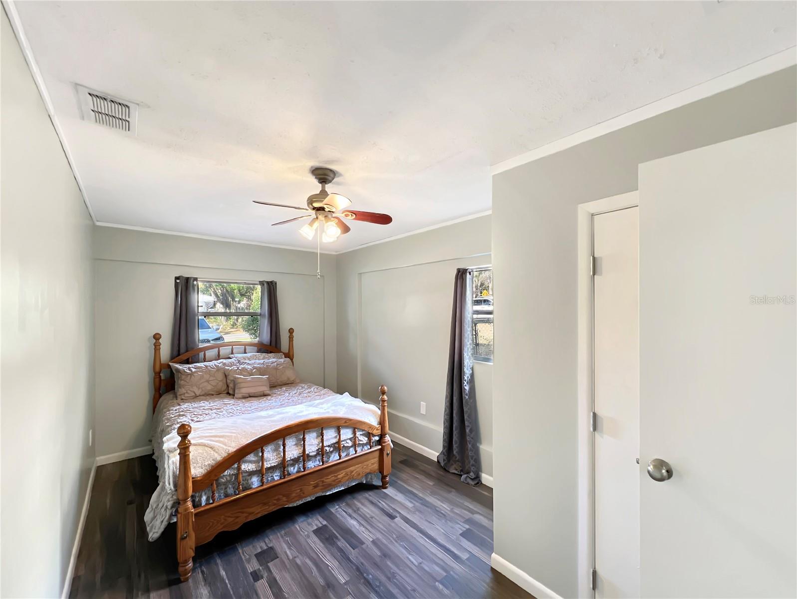 Image 6 of 22 For 723 30th Avenue