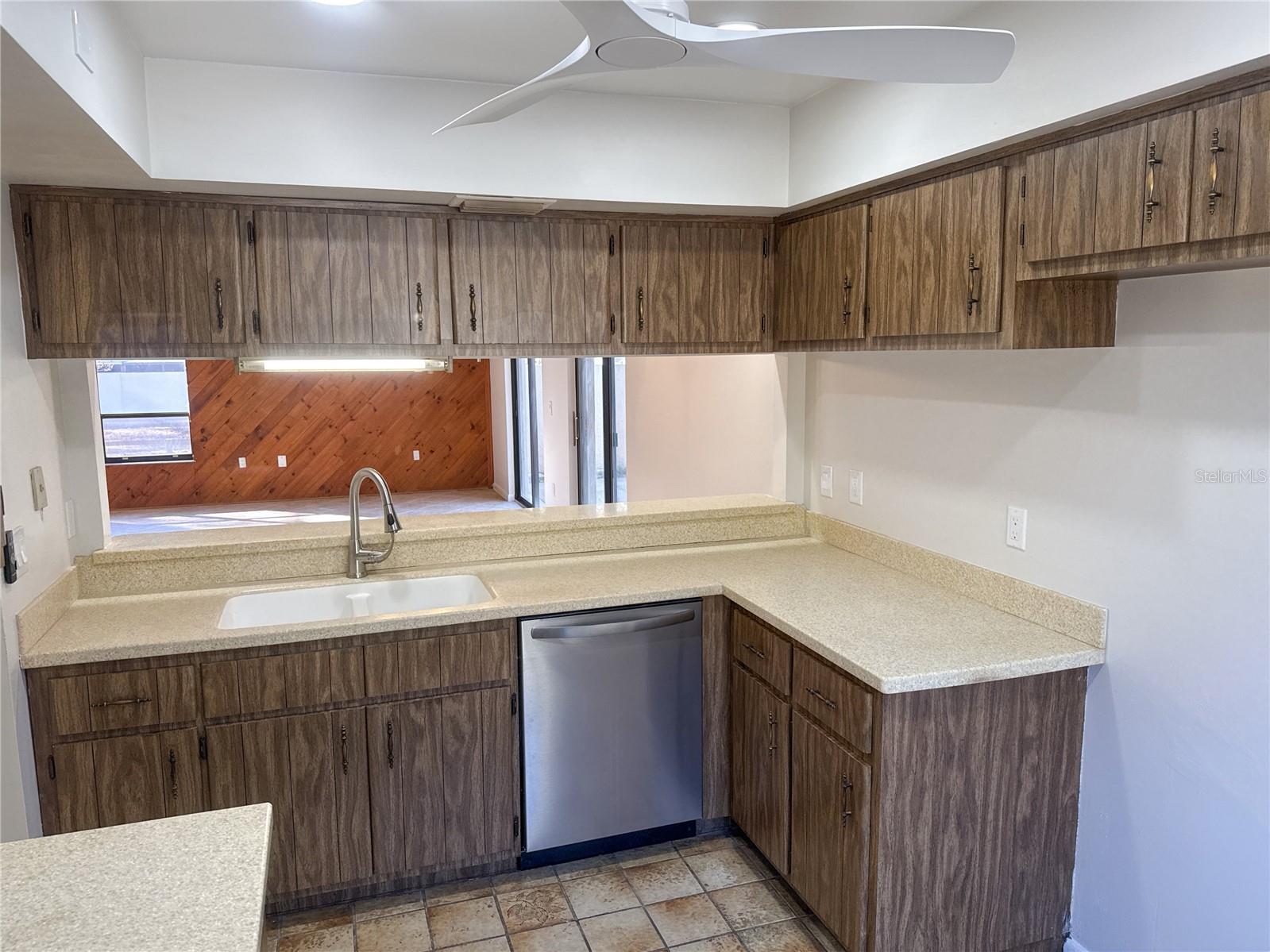 Image 11 of 28 For 3808 17th Street Circle