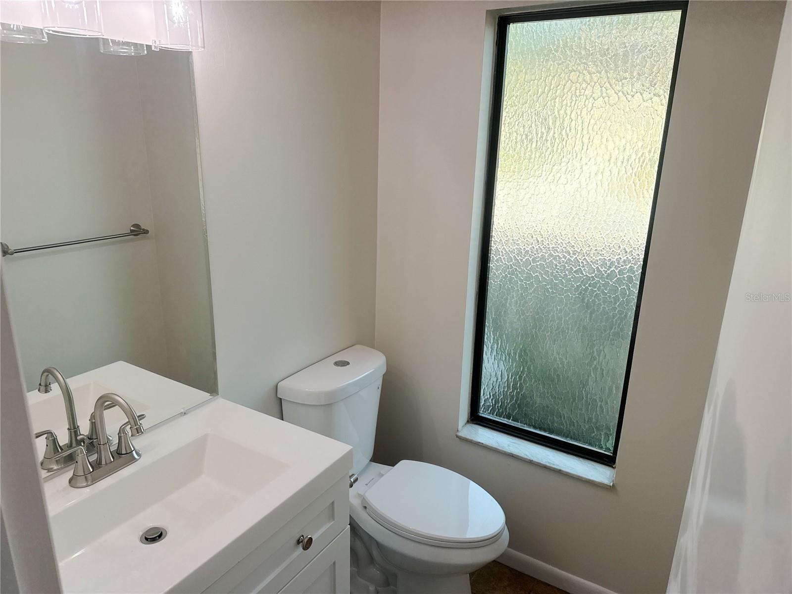 Image 13 of 28 For 3808 17th Street Circle