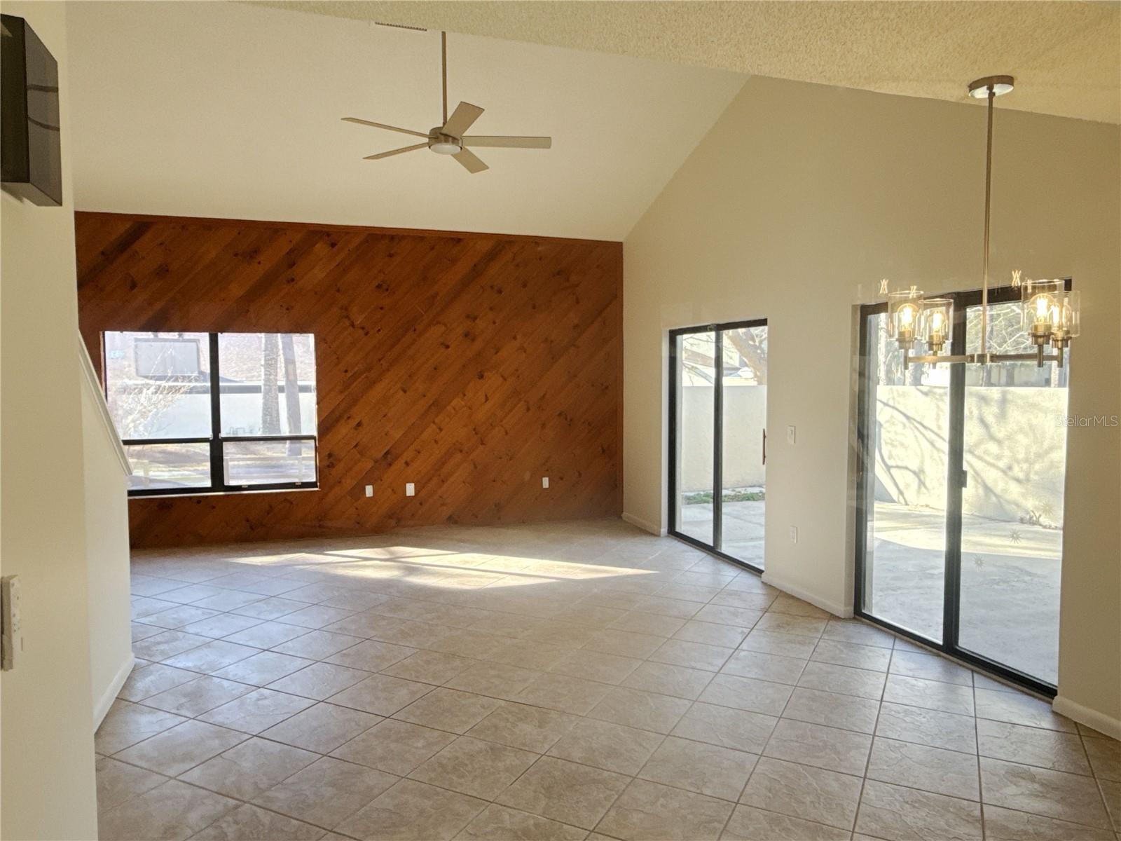 Image 14 of 28 For 3808 17th Street Circle