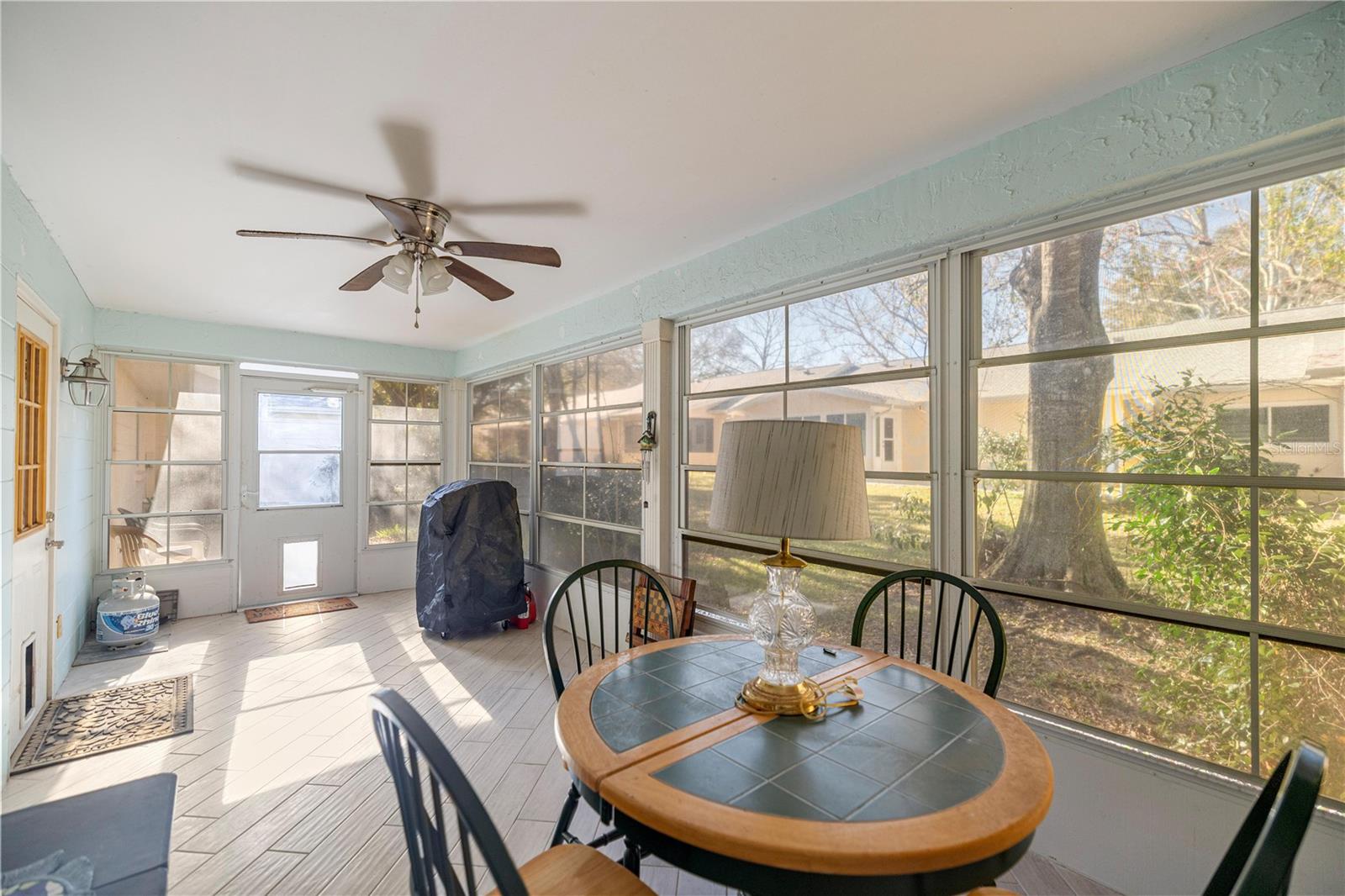 Image 19 of 32 For 9438 85th Avenue B