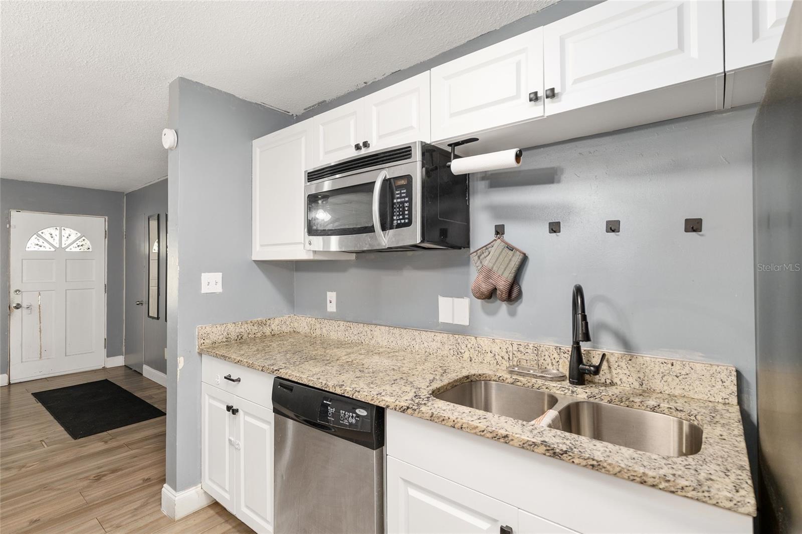 Image 26 of 49 For 1505 19th Lane