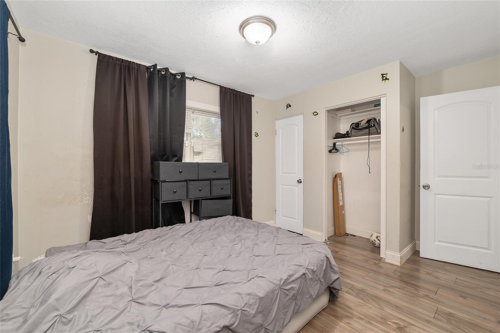 Image 36 of 49 For 1505 19th Lane