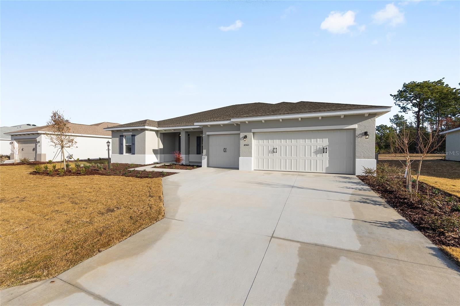 Image 2 of 39 For 10563 101st Lane Road