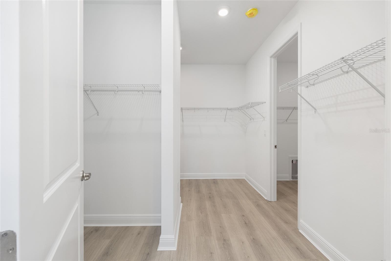 Image 25 of 39 For 10563 101st Lane Road