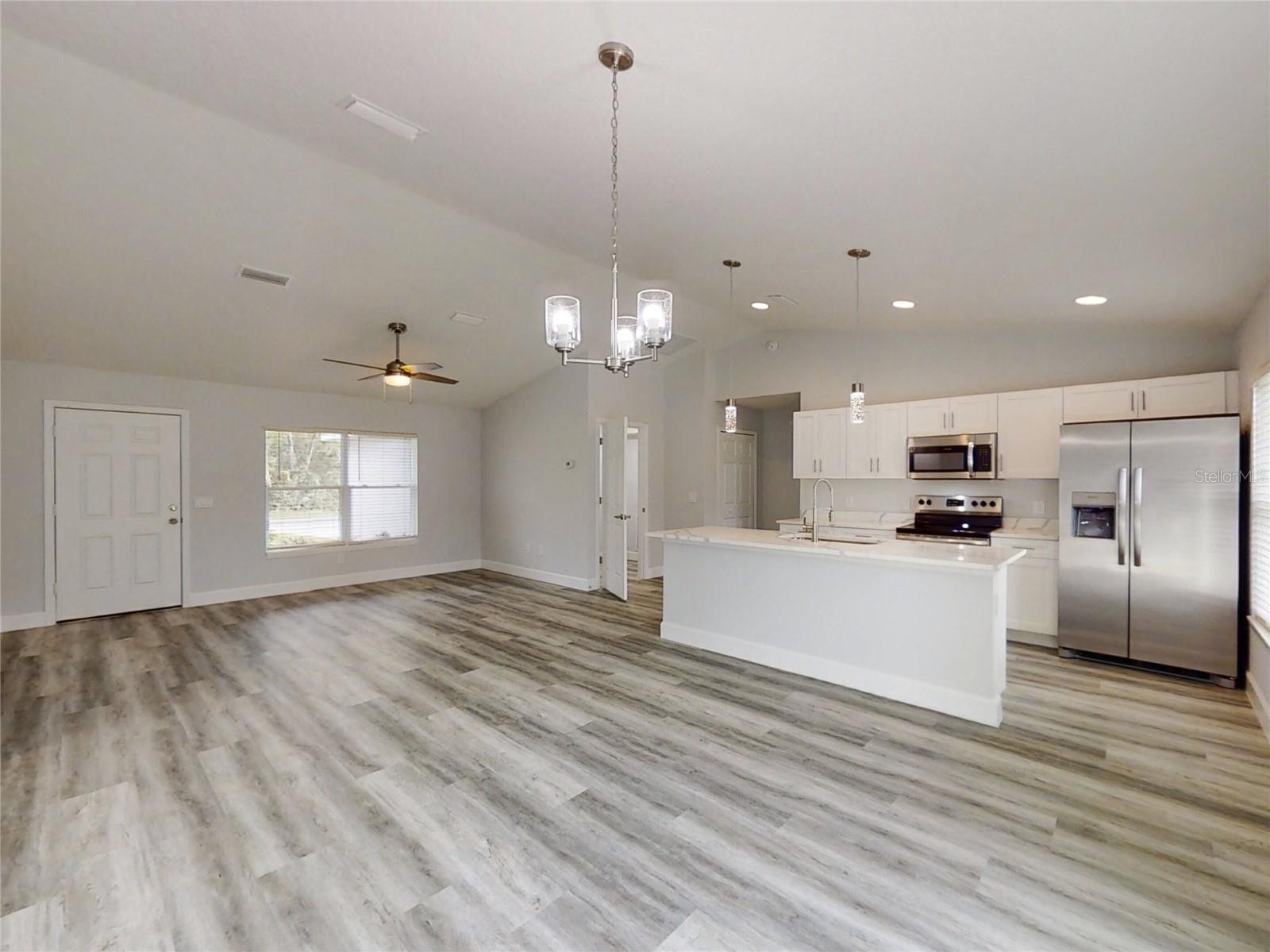 Image 3 of 10 For 3022 168th Loop