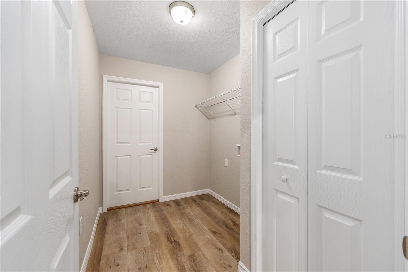 Image 20 of 23 For 5676 Summerfield Point