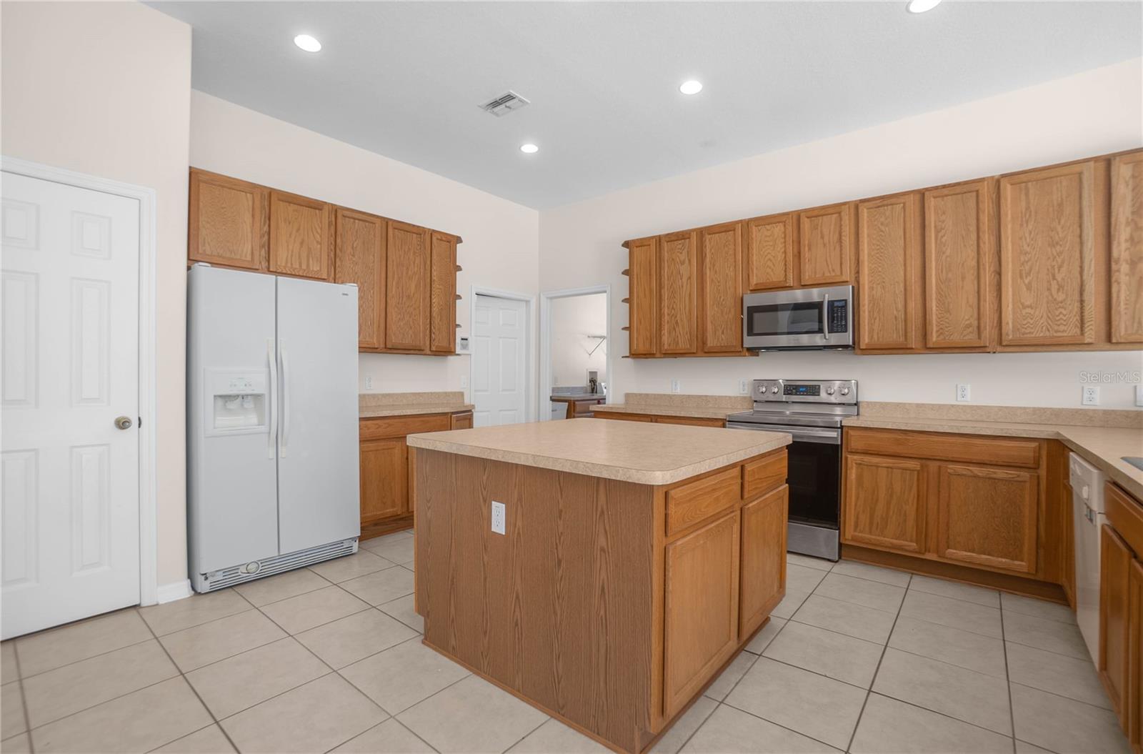 Image 15 of 49 For 9005 Citrus Springs Boulevard