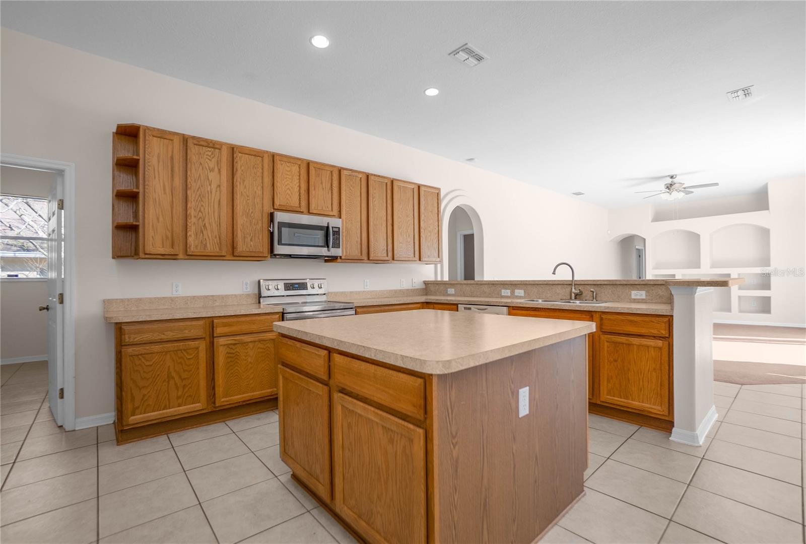 Image 17 of 49 For 9005 Citrus Springs Boulevard