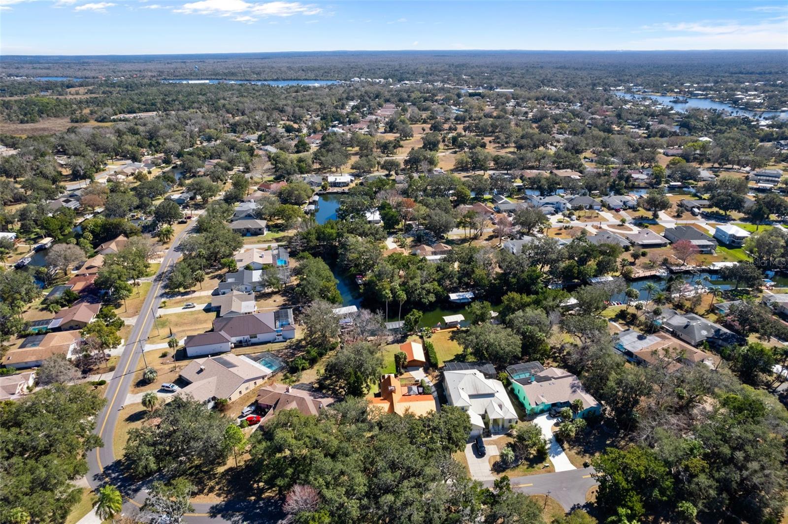 Image 34 of 51 For 11870 Riverhaven Drive