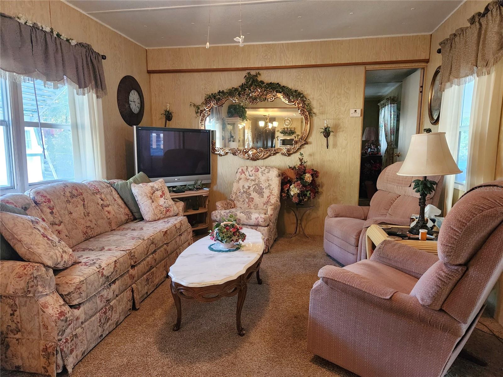 Image 5 of 15 For 12385 99th Avenue