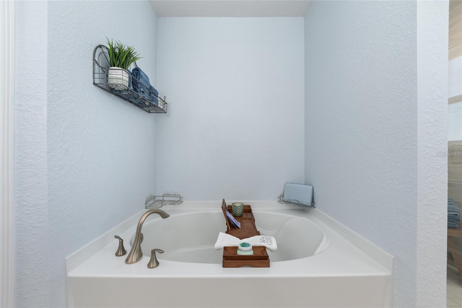 Image 30 of 59 For 101 42nd Place