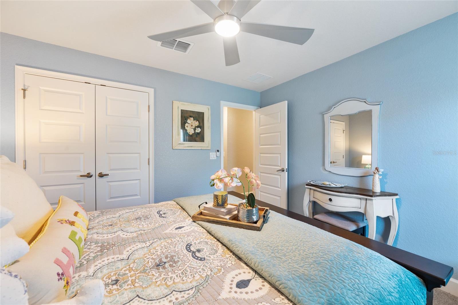 Image 38 of 59 For 101 42nd Place