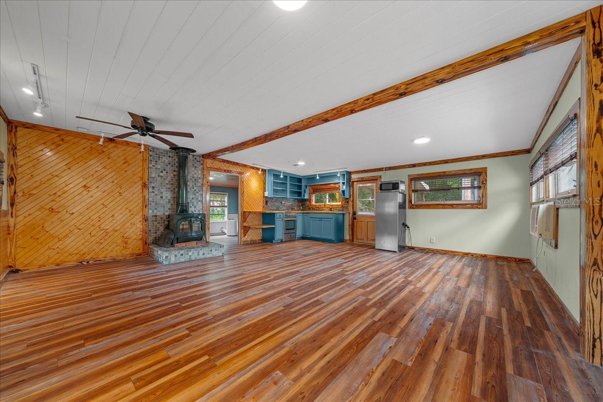 Image 12 of 87 For 25094 132nd Lane