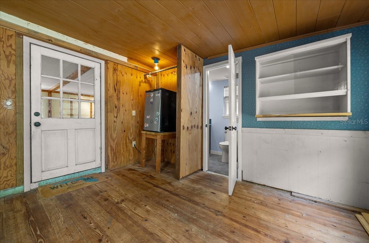 Image 15 of 87 For 25094 132nd Lane