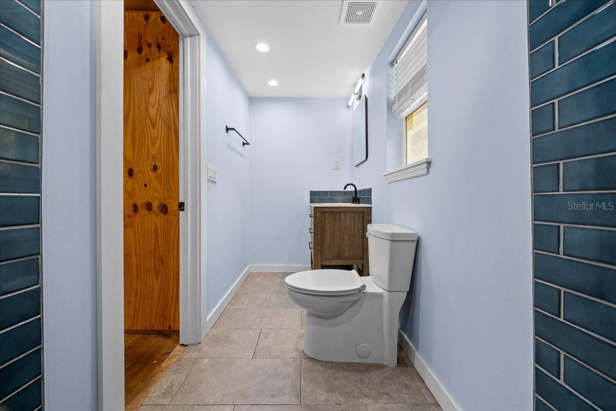 Image 18 of 87 For 25094 132nd Lane